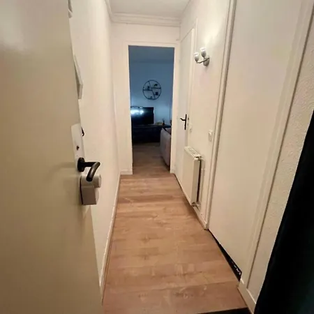 L'escale Au Centre De 아파트 *